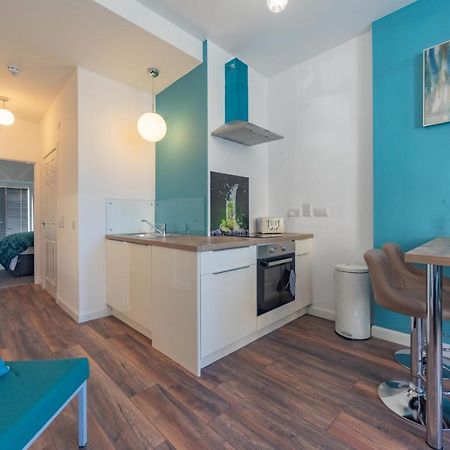 Mandela House Apartments Kirkcaldy Esterno foto